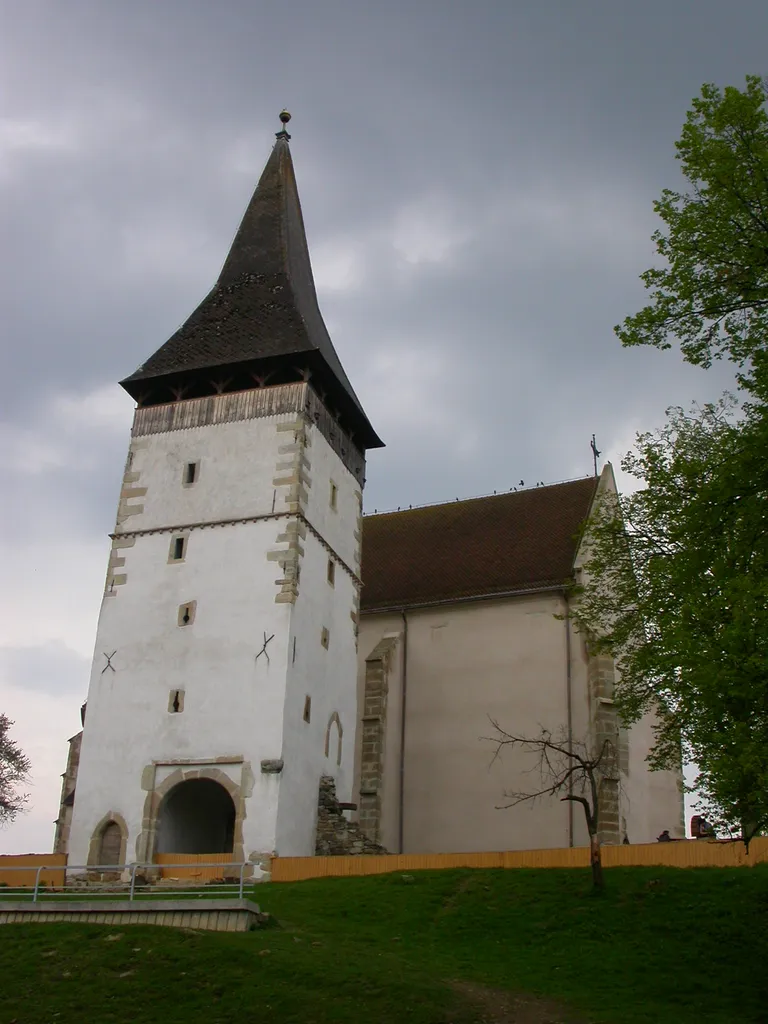 Ansamblul bisericii evanghelice C.A., azi ansamblul bisericii ortodoxe " Sf. M. Mc. Gheorghe" sec. XIV, XV, XVI, XIX