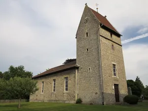 Kirche Hötzum