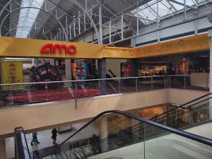 AMC Newport Centre 11