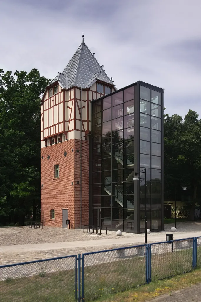 Goleniów, kolejowa wieża ciśnień