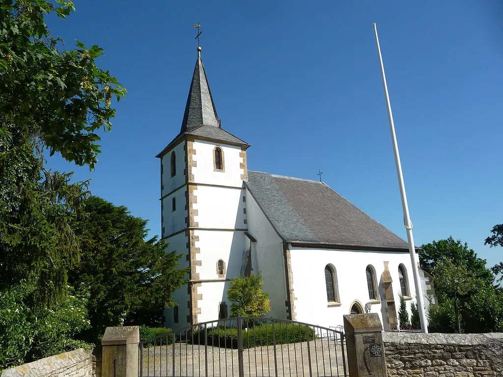 Esselborn ist eine Ortsgemeinde im Landkreis Alzey-Worms in Rheinland-Pfalz.