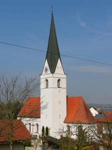 Katholische Kirche Veit mit Mauer