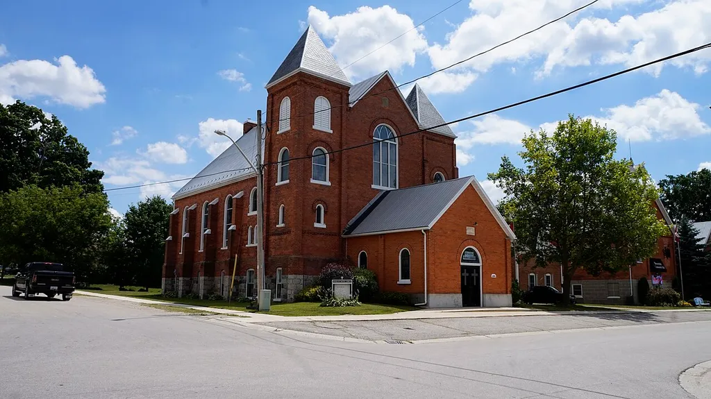 Former Wroxeter United Church (church building in Howick, Ontario)