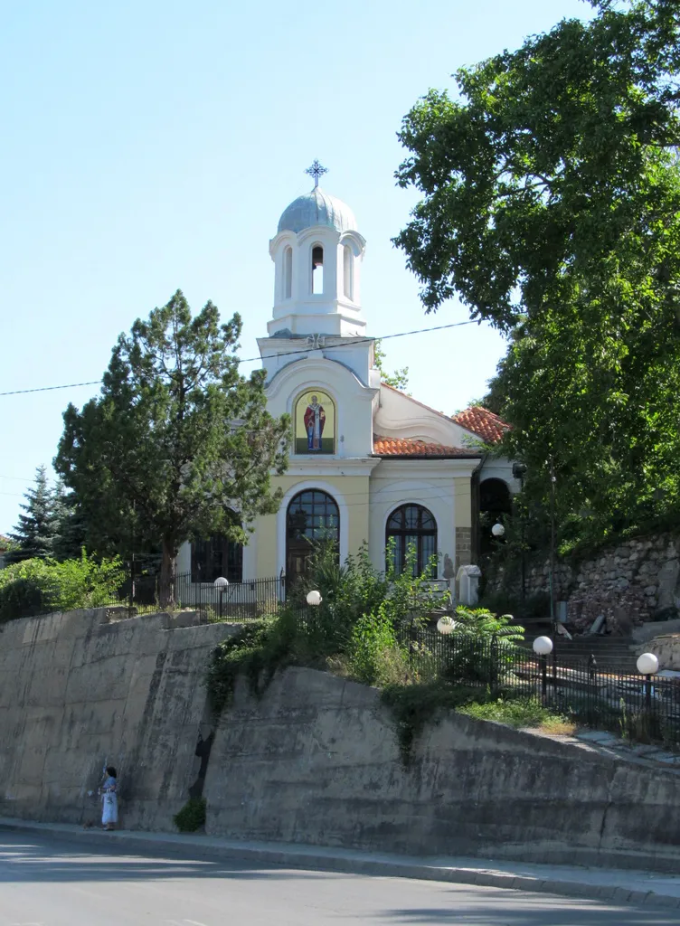 This photo is provided by the Historical Museum in Dupnitsa and is included in the album "Dupnitsa through the centuries" („Дупница през вековете“). Dupnitsa Municipality, Historical Museum - Dupnitsa. ISBN 978-954-8187-89-3.