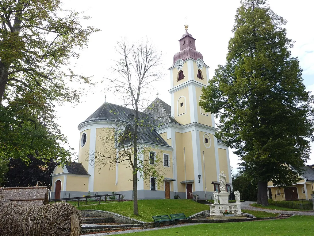 This media shows the natural monument in Lower Austria with the ID KR-094.