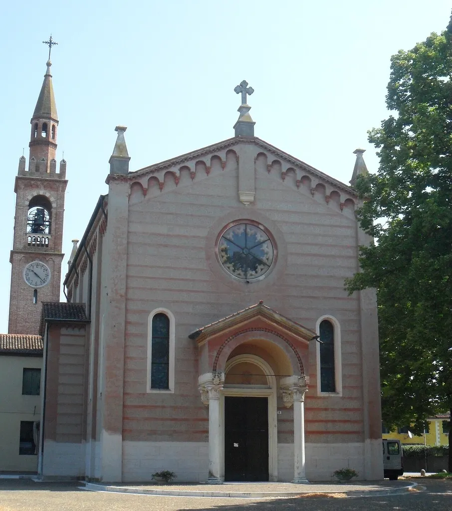 Chiesa di San Giovanni Battista a Sabbion.