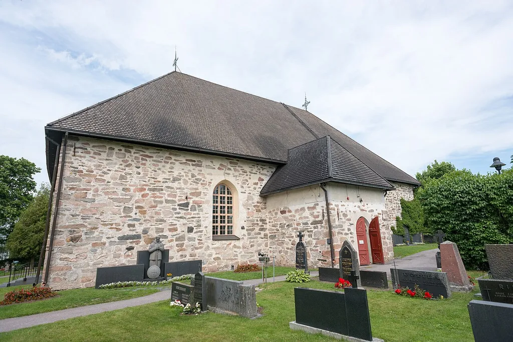 Pyhän Mikaelin kirkko Paimiossa