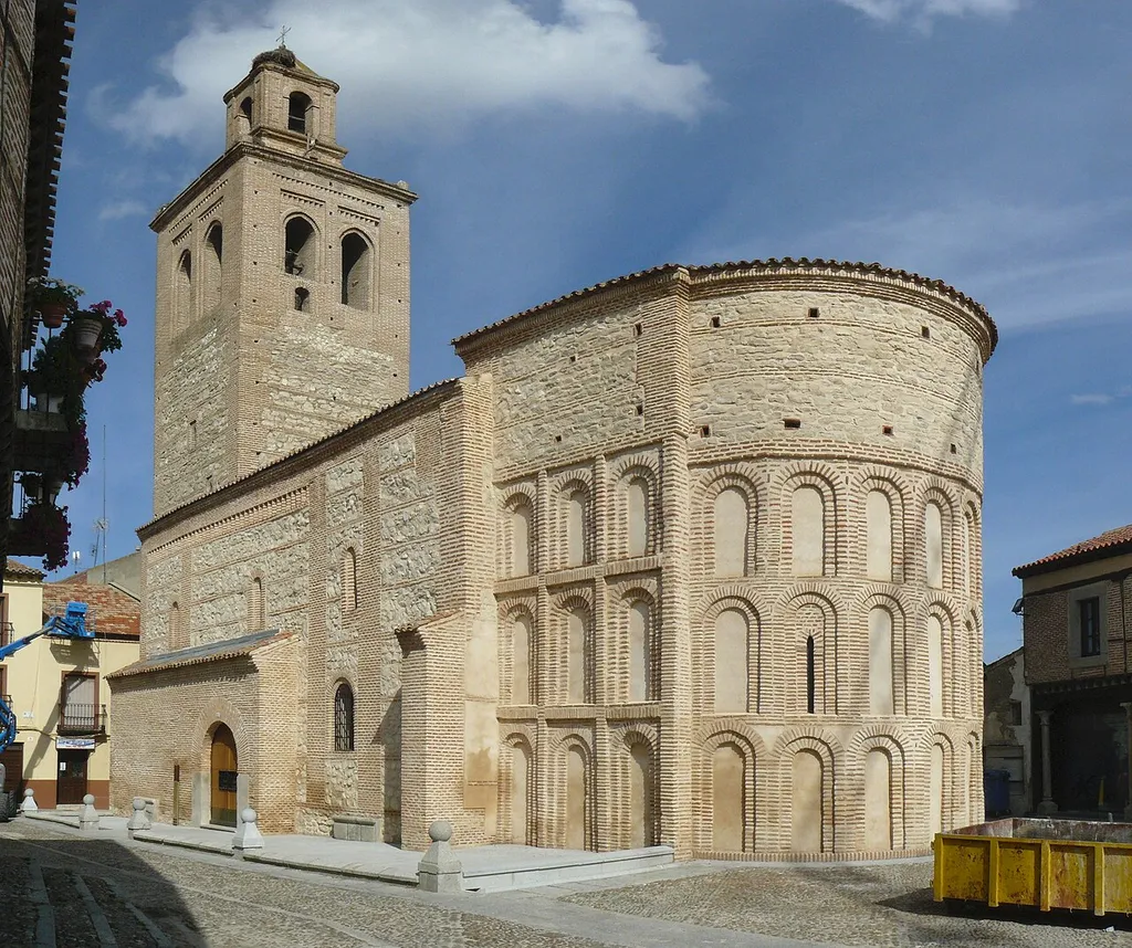 Iglesia de Santa María la Mayor, Arévalo, provincia de Ávila, románico mudéjar.