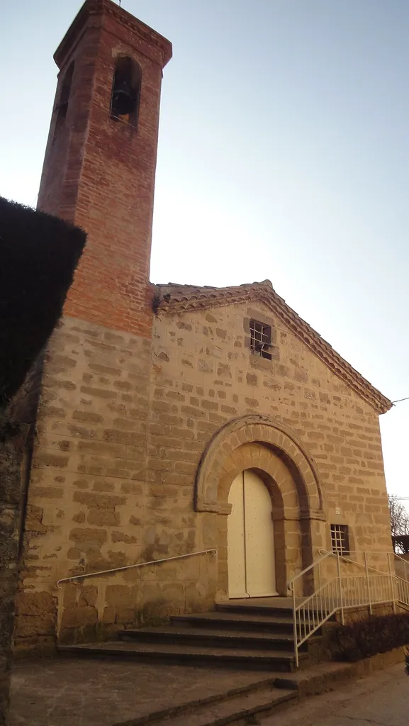 San "Bartomeu de la Valldán". Vista fachada principal.