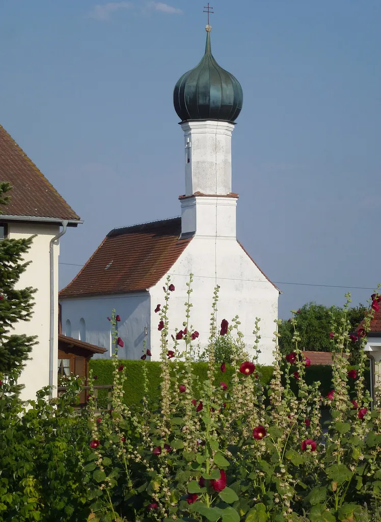 Oberweilbach, Katholische Filialkirche St. Johann Baptist, Ansicht von WNW