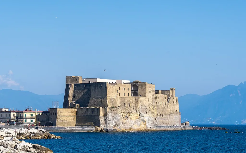 Castel dell'Ovo (Naples)