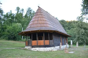 Wooden church, Darosava