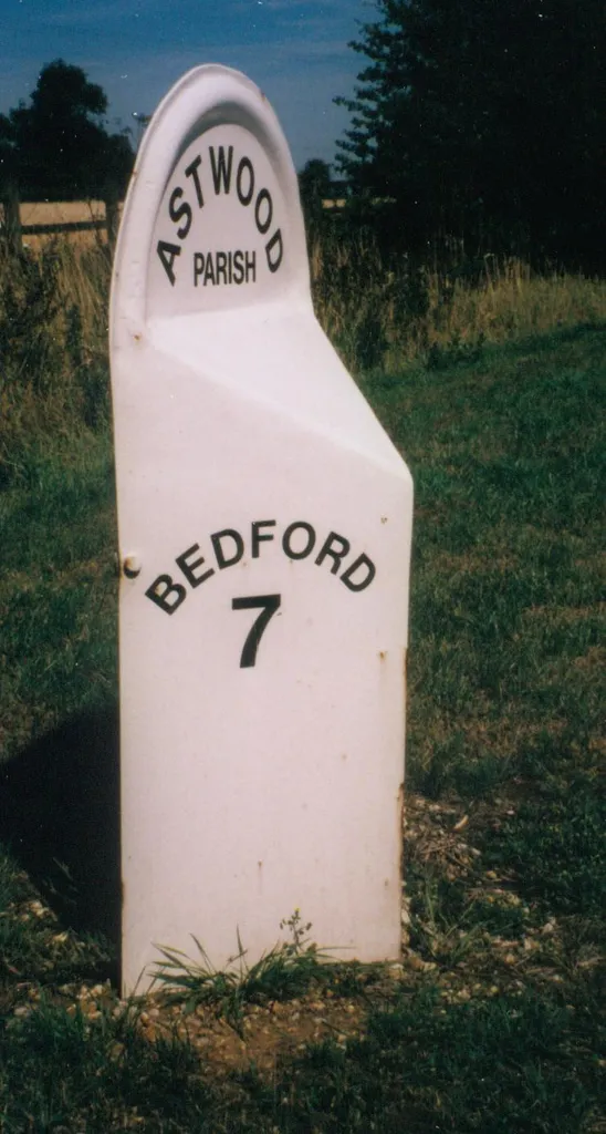 Old Milepost by the A422 in Astwood