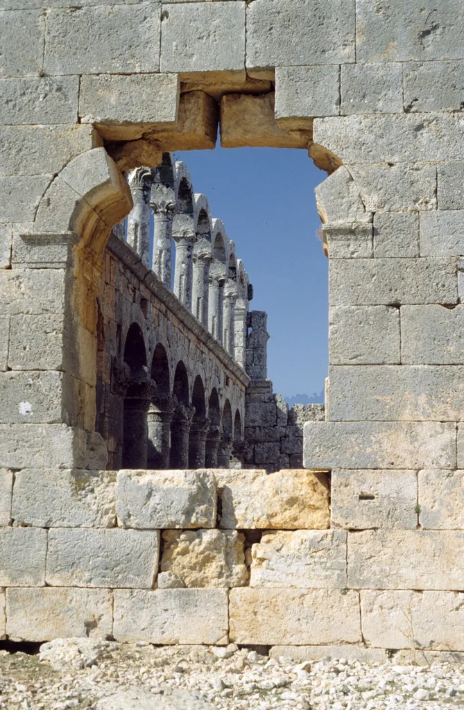 Byzantinische dreischiffige Emporenbasilika in Cambazlı bei Kızkalesi an der türkischen Südküste