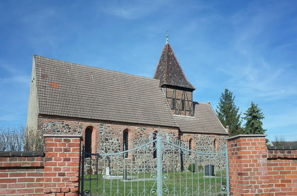 Stadt Kemberg, Landkreis Wittenberg, Kirche im Ortsteil Schleesen.