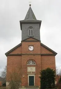 Die St.-Vitus Kirche von außen.