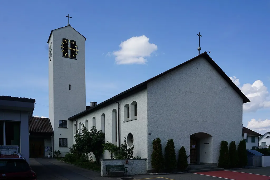 Die erste Guthirt-Kirche in Ostermundigen. Jetzt Kirche der Spaniermission.
