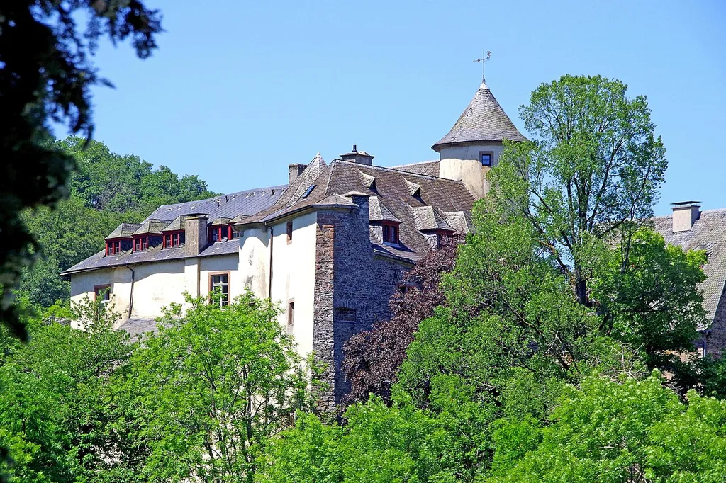 Burg Neuerburg