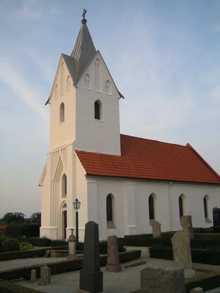 Simlinge kyrka