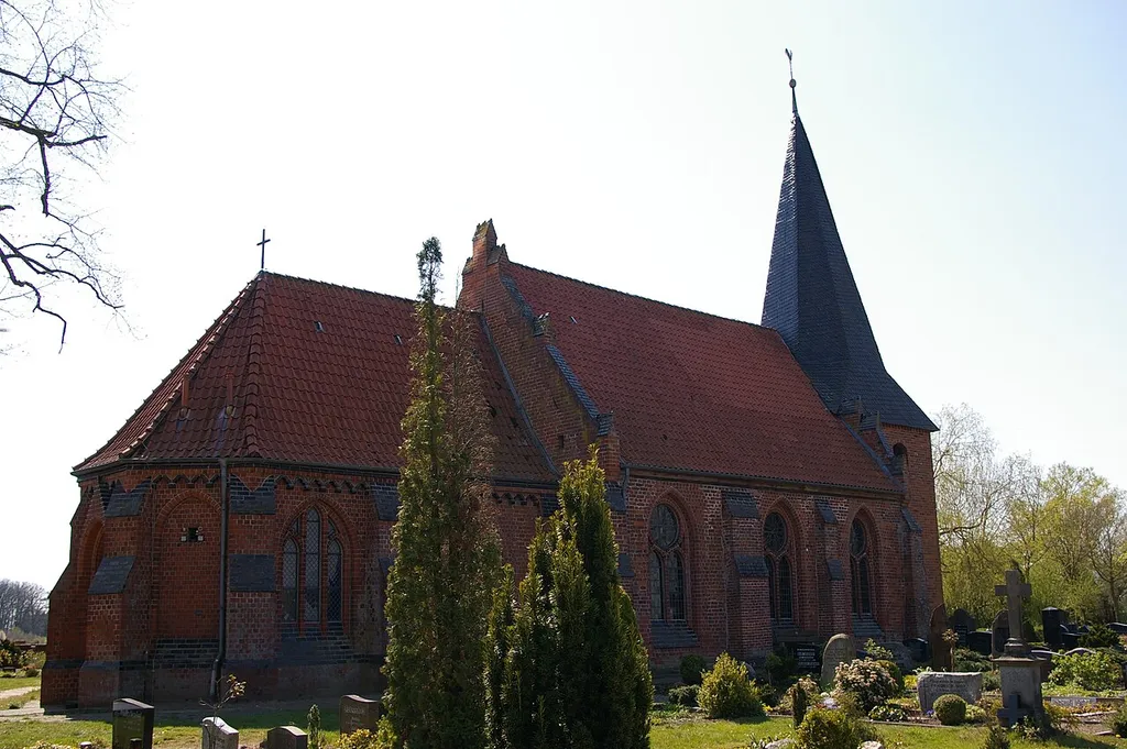 St. Crucis- Kirche in Hoyerhagen