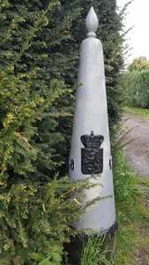 Belgium-Netherlands boundary stone no. 8
