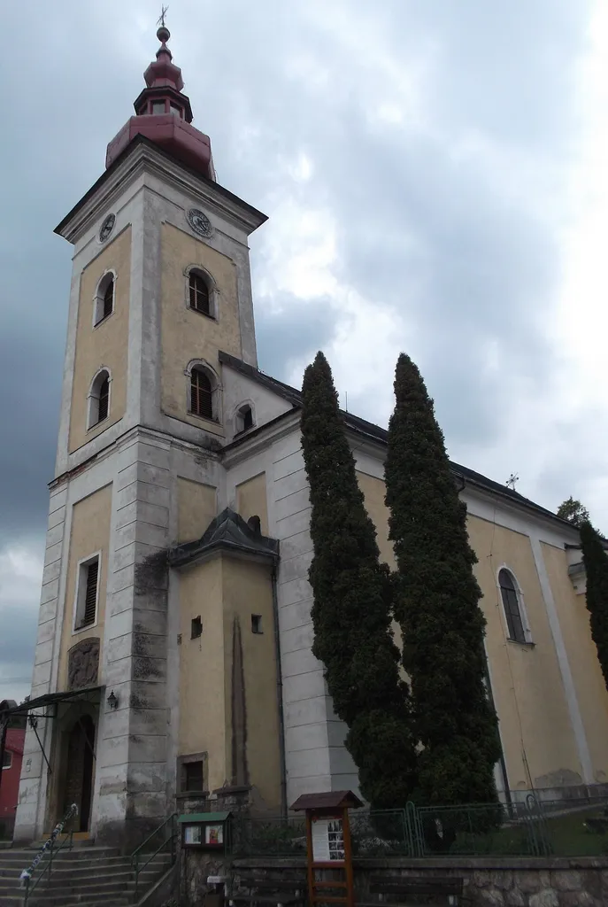 This media shows the protected monument with the number 308-744/0 CHMSK/308-744/0,CHMSK/308-744(other) in the Slovak Republic.
