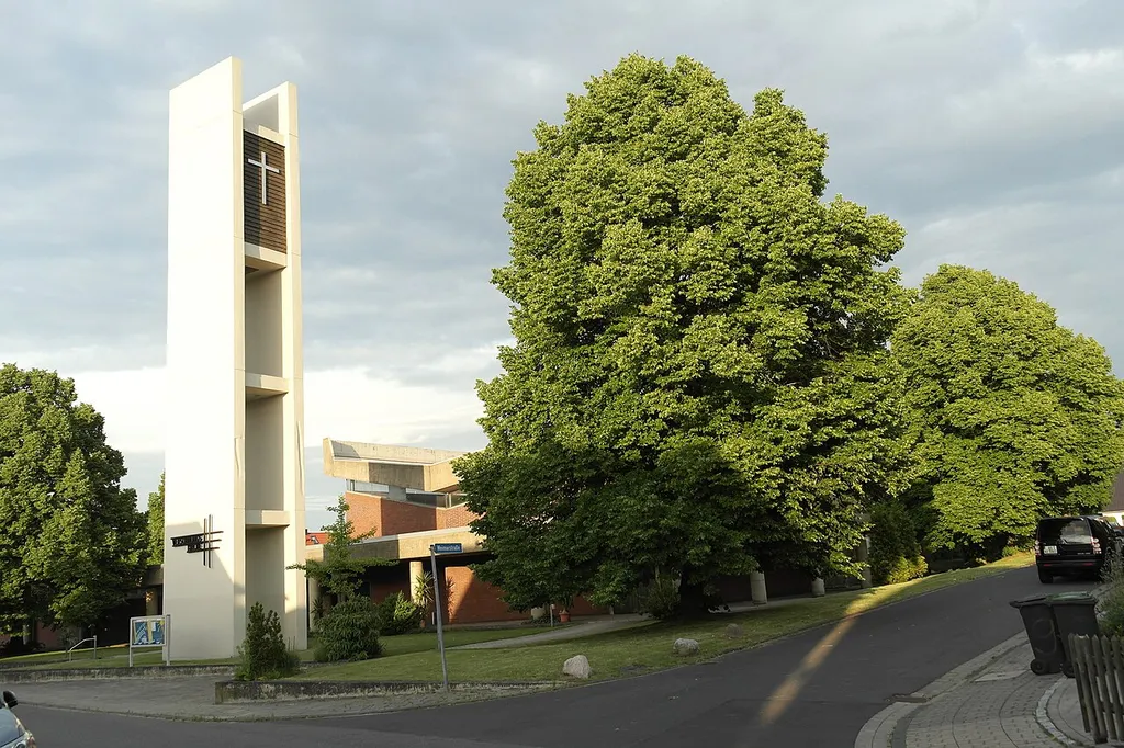 Glockenturm der Versöhnungskirche Wolfenbüttel