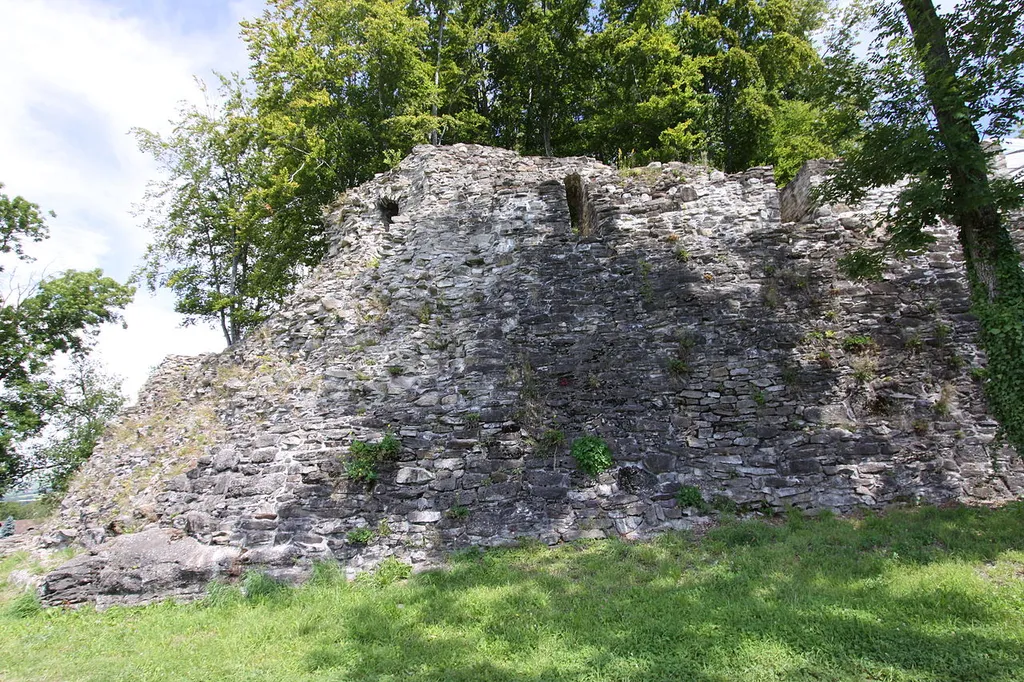 Ruins of Bossonnens Castle, Route de Vevey, Bossonnens