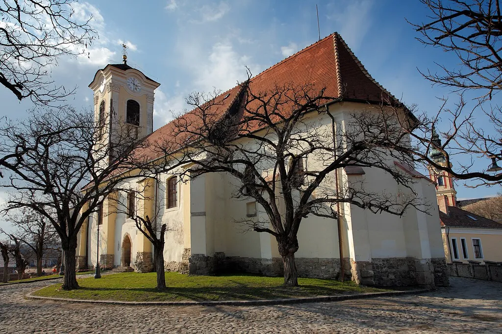 Római katolikus plébániatemplom (Szentendre, Várdomb)