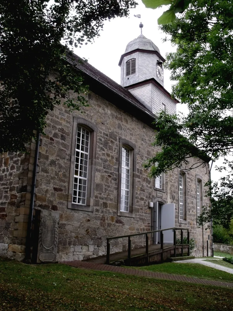 Wehrkirche in Baunatal-Kirchbauna