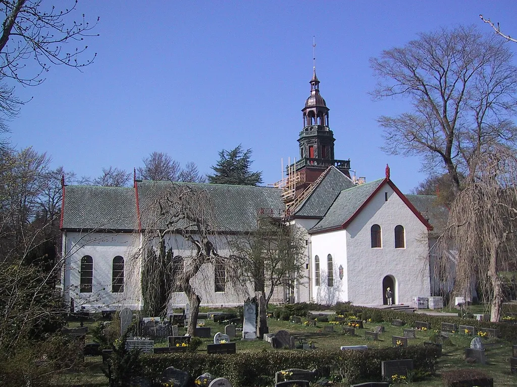 Borgund kyrkje sett frå sør
