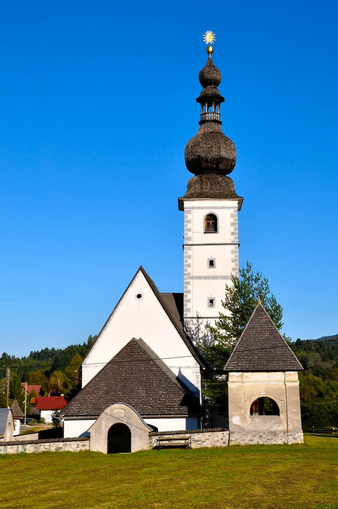 Subsidiary church Holy Job at Saint Job, municipality Finkenstein am Faaker See, district Villach Land, Carinthia, Austria