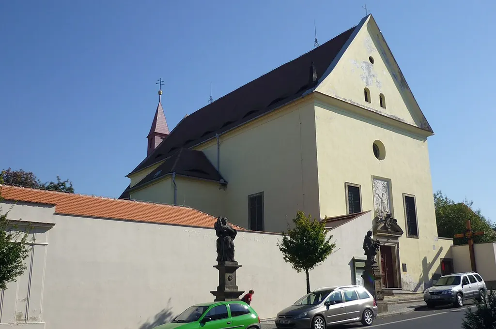 Kapuzinerkirche am Klostergarten in Saaz
