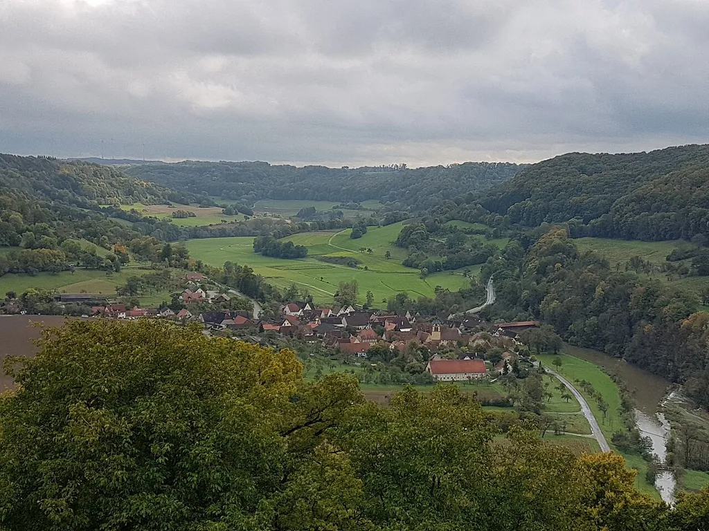 Blick von Langenburg auf Unterregenbach