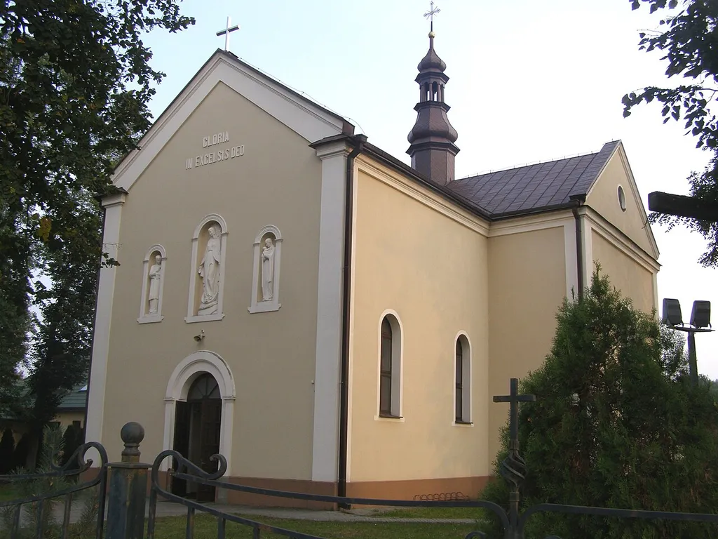 Bełżec - kościół rzymskokatolicki p.w. MB Królowej Polski (zabytek nr A/454 z 8.08.1988)