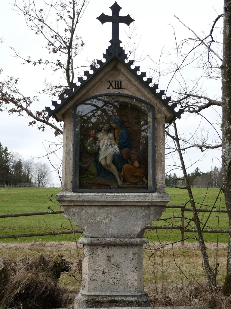 Via Salvatoris, Station XIII