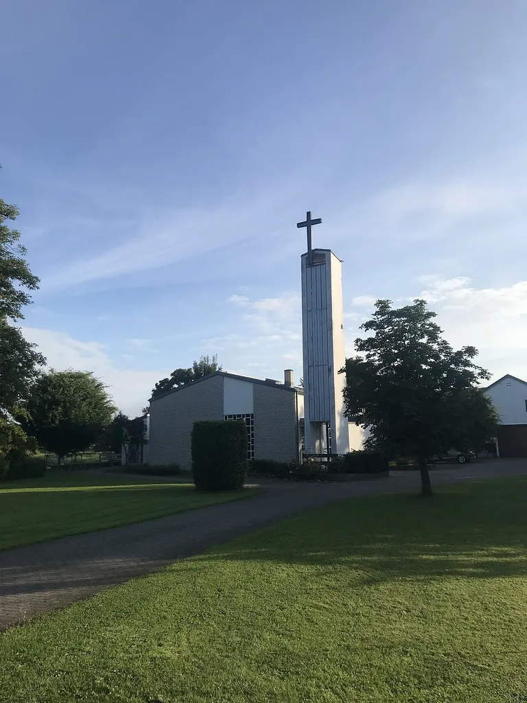 evangelisches Kirchengebäude in Nieder-Mörlen