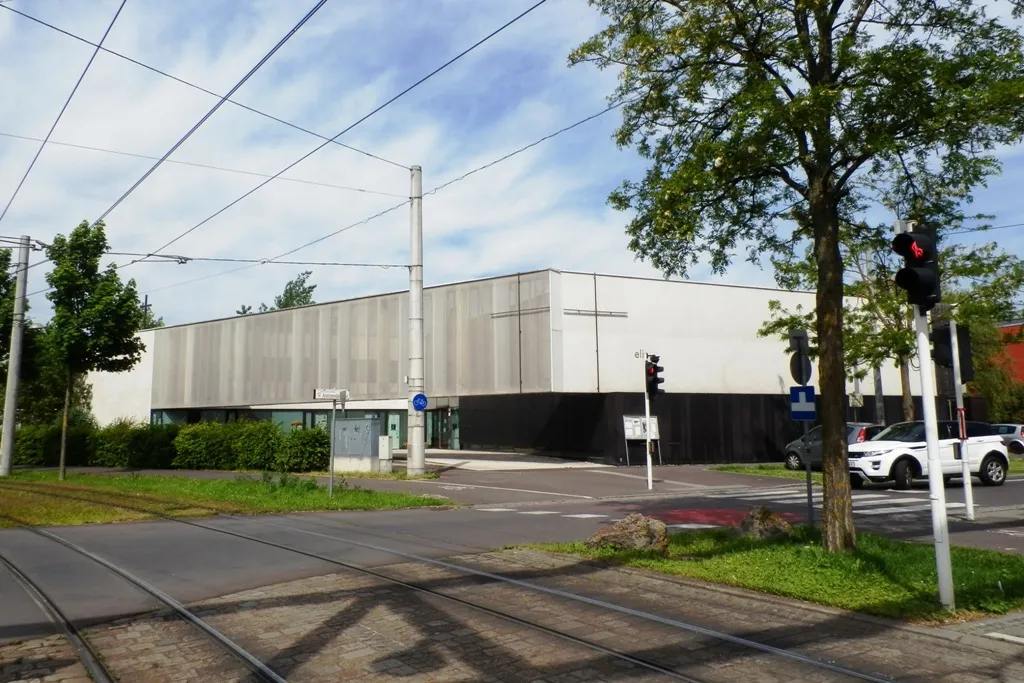Pfarrkirche Elia - Linz Solarcity