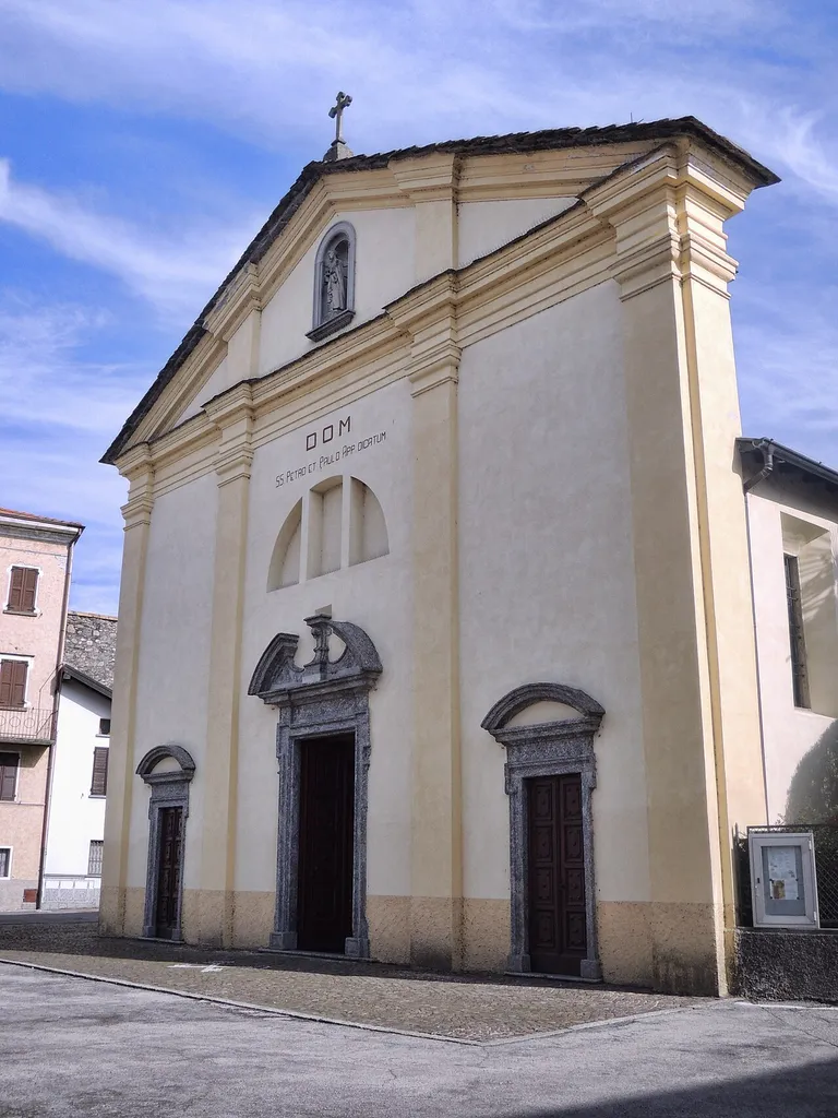 Dervio. Chiesa dei Santi Pietro e Paolo