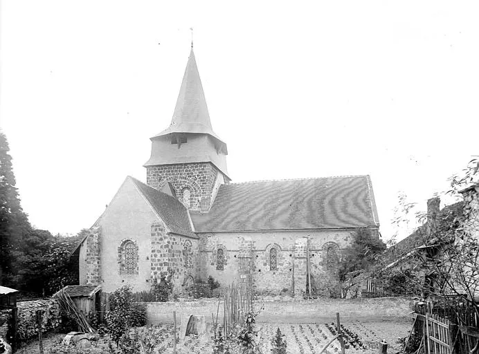 Kirche St-Nicolas in La Chapelaude