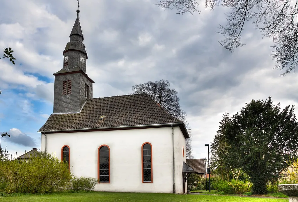 Evangelische Kirche Albach, Gemeinde Fernwald, Landkreis in Hessen, Deutschland