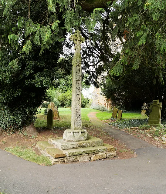 Churchyard Cross, The Church of St Nicholas