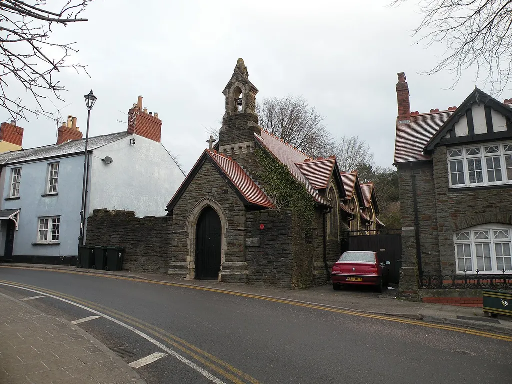 eglise de caerleon, pays de galles