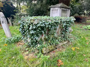 Tomb Of Robert Brooke In St Johns Churchyard