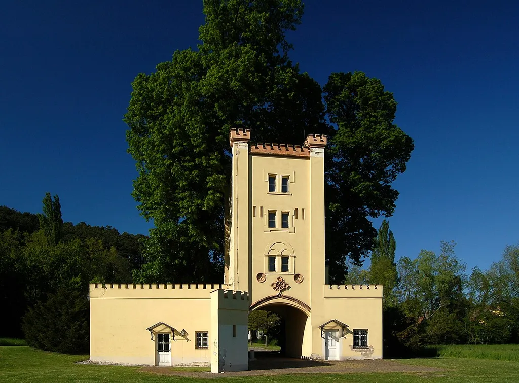 The water tower of the Neuhirtenberger Kupferhammer, Leobersdorfer Straße 60, St. Veit an der Triesting, Berndorf is a cultural heritage monument.