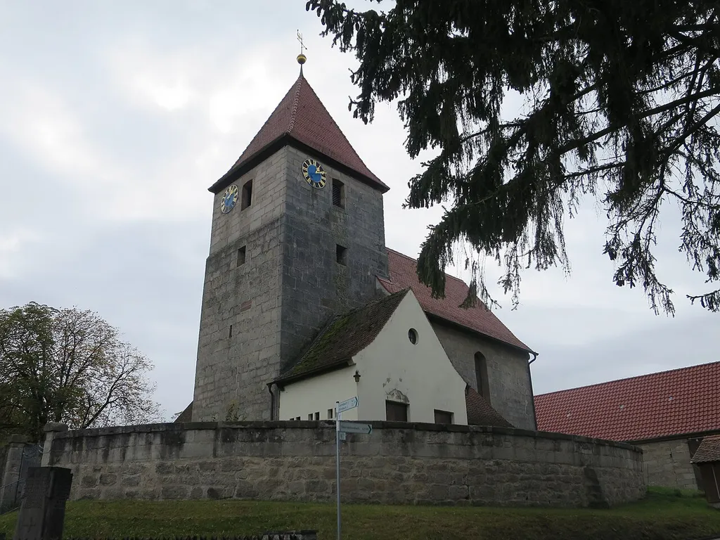 Kirche St. Mauritius in Kästel