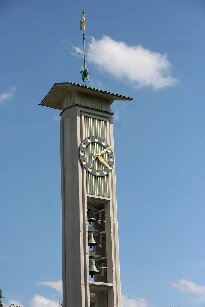 Evangelisch-reformierte Stefanskirche Hirzenbach in Zürich-Schwamendingen