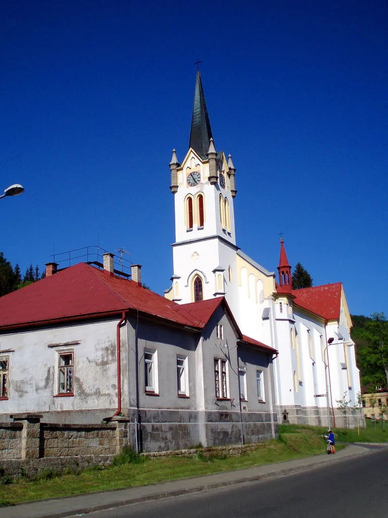 Kirche Josefův Důl