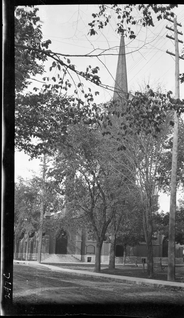 297. C. St. Paul's Presbyterian Church, 120 Murray Street, Peterborough, 1911