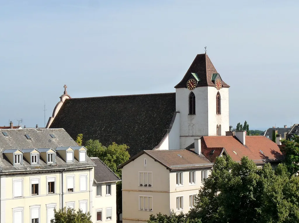Eglise Sainte-Aurélie de Strasbourg, vue depuis la terrasse du parking Sainte-Aurélie